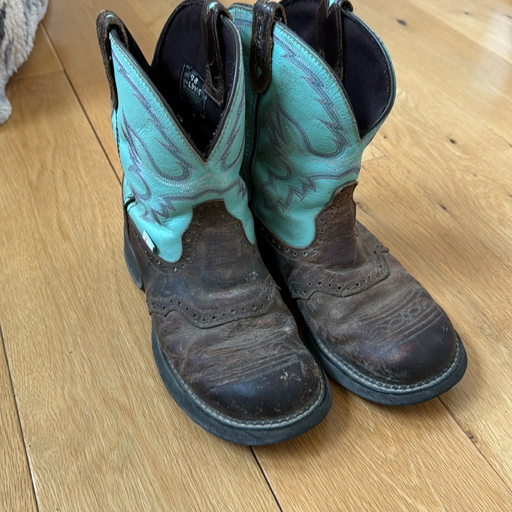 Women’s Justin Size 9 Med Leather Boots